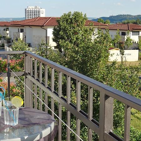 Albizia Apartments Balatonfured Exterior photo